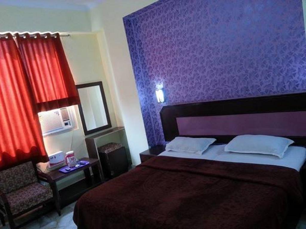 אגרה Hotel Zee מראה חיצוני תמונה